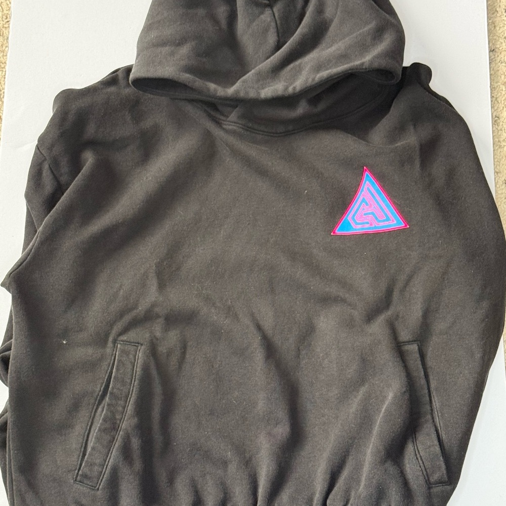 Black Nike Giannis Boys Hoodie Large